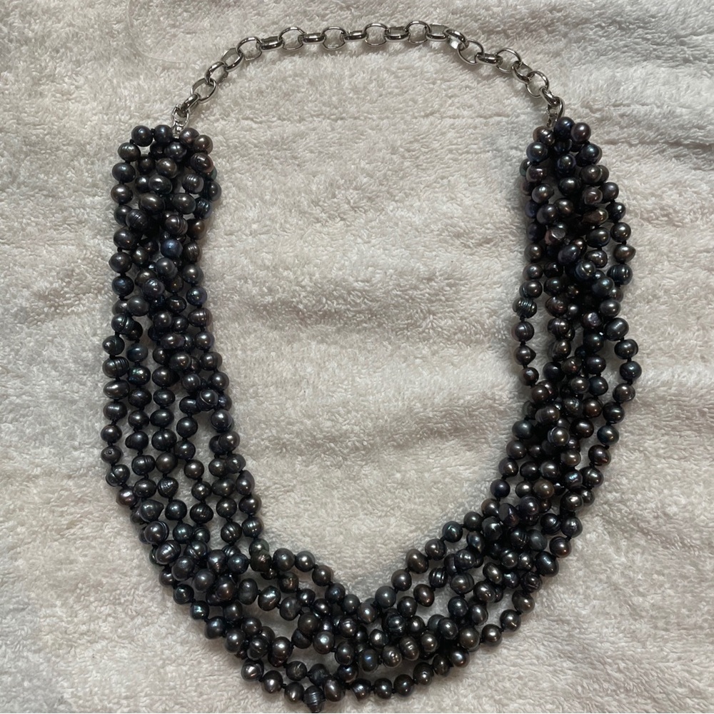 Peacock  baroque pearl necklace, statement black peacock pearl necklace?